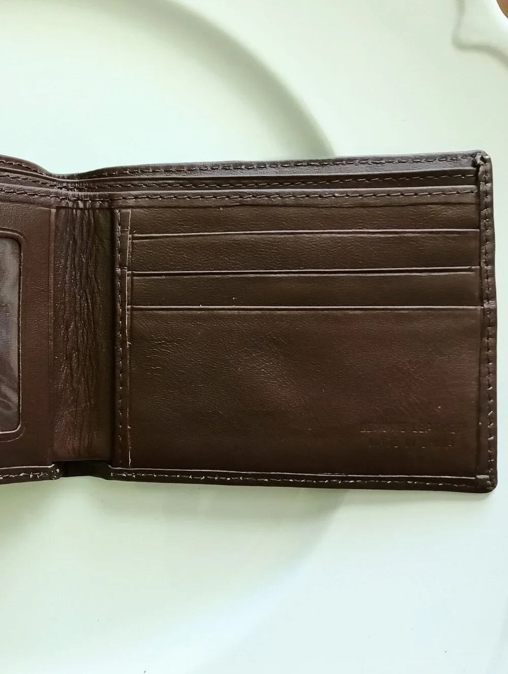 NWOT Men's Vintage Marlboro Country Store Dark Brown Genuine Leather Wallet